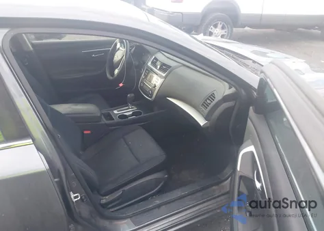 2016 Nissan Altima 2.5 S из США, поврежденный, VIN 1N4AL3AP7GN357591